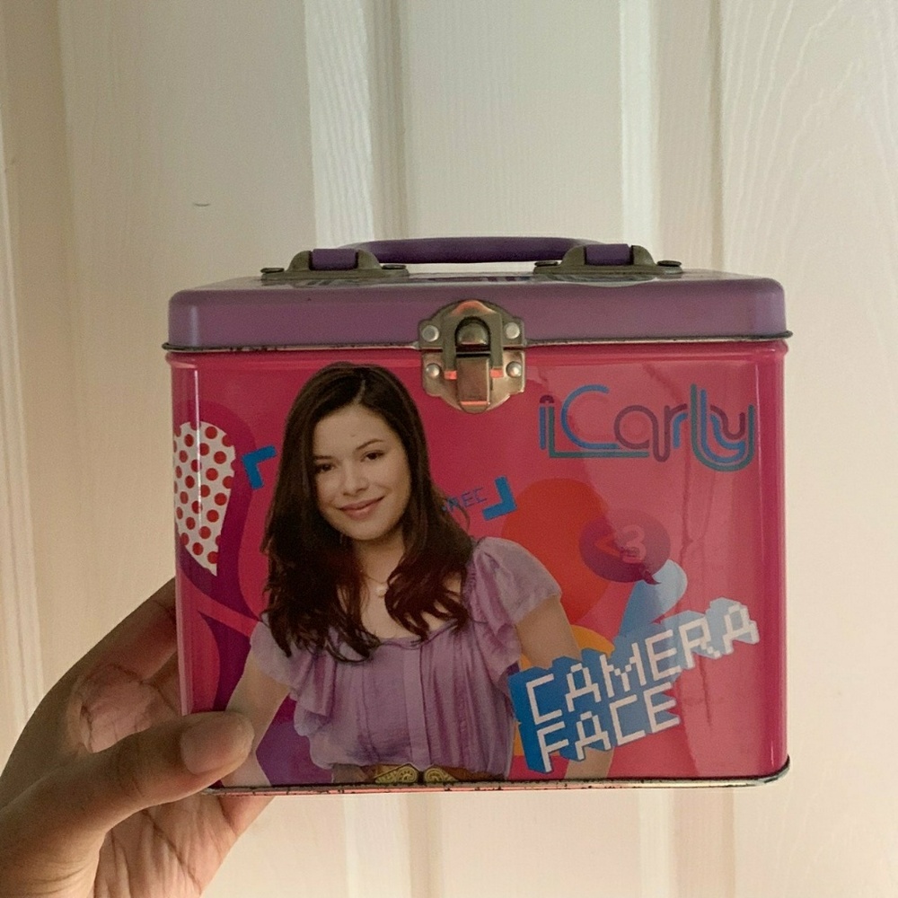 iCarly Tin Train Case